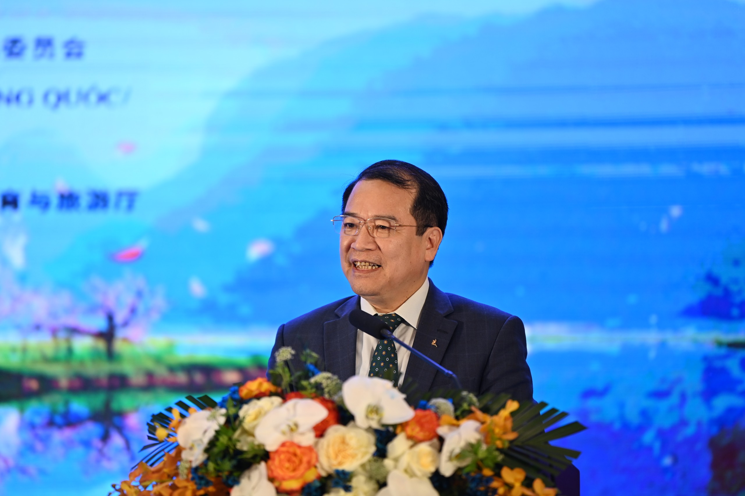Phó Cục trưởng Cục Du lịch Quốc gia Việt Nam Hà Văn Siêu phát biểu tại Hội nghị
